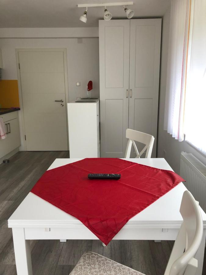 Apartmentvermietung Ingrid Bolkart - Voehlino 2 Illertissen Extérieur photo