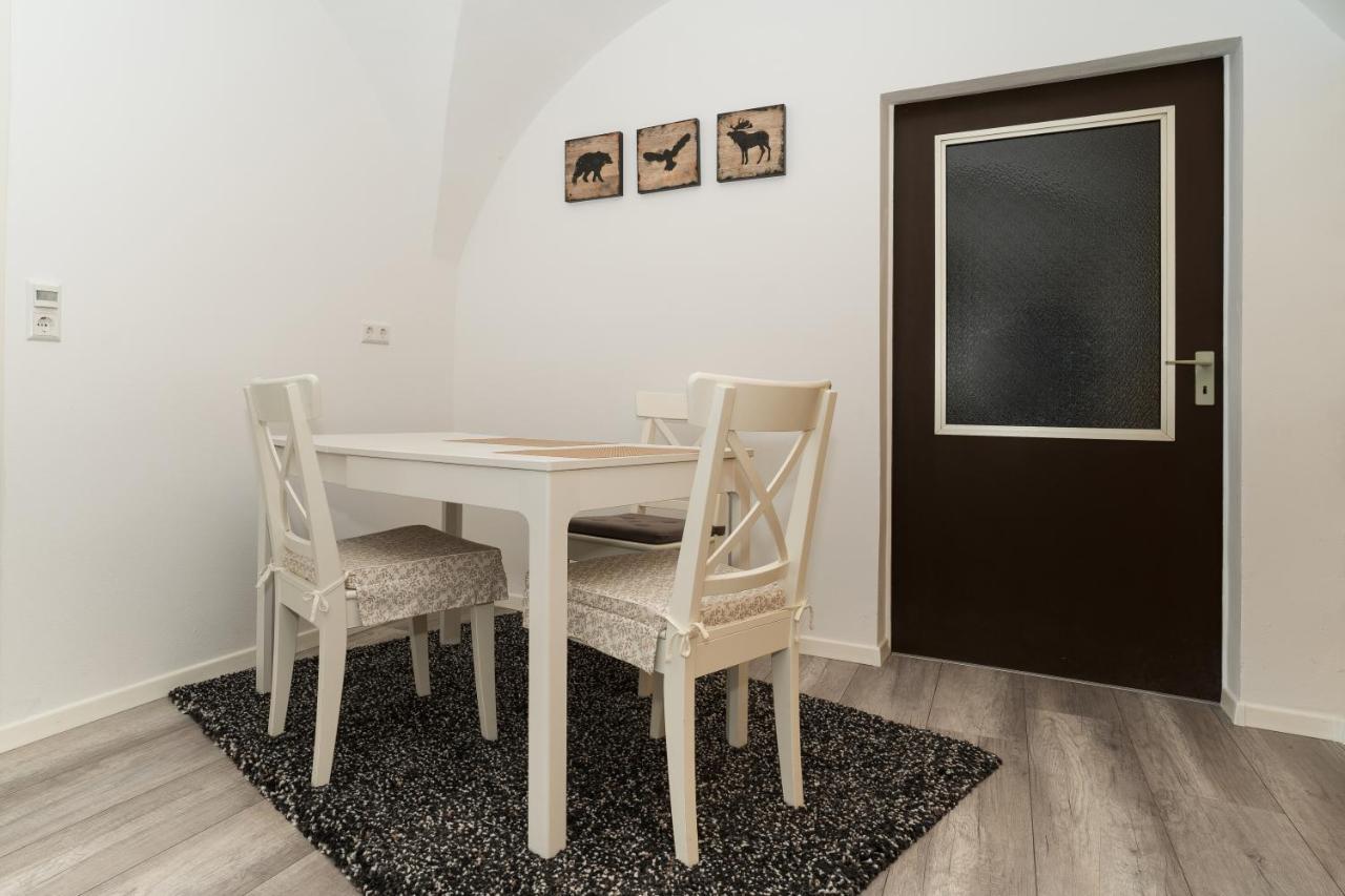 Apartmentvermietung Ingrid Bolkart - Voehlino 2 Illertissen Extérieur photo
